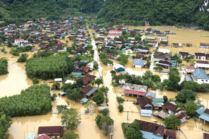 Thủ tướng chỉ đạo khắc phục nhanh hậu quả mưa lũ tại Trung Bộ, sớm ổn định đời sống nhân dân