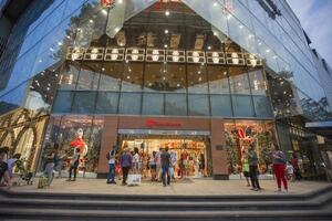 Thị trường bất động sản bán lẻ TP. Hồ Chí Minh: Trái chiều diễn biến các loại hình