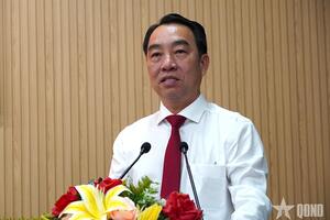 Đồng chí Lữ Quang Ngời giữ chức Phó bí thư Tỉnh ủy, Chủ tịch UBND tỉnh Cà Mau