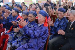Chủ tịch nước Lương Cường dự Ngày hội Đại đoàn kết toàn dân tộc tại thành phố Đà Nẵng