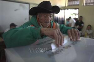 Tổng tuyển cử tại Honduras