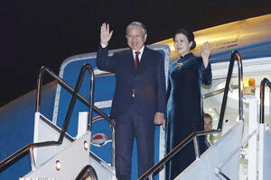 Đưa quan hệ Việt Nam - Lào lên tầm cao phát triển mới