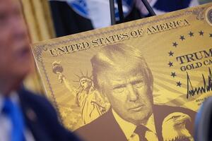 Mỹ chính thức triển khai chương trình thị thực thẻ vàng