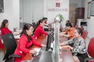 Ngân hàng tích cực "bơm vốn" dịp cao điểm cuối năm