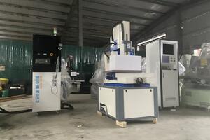 Rủi ro trục lợi, Cục Hải quan 'siết' nhập khẩu máy móc, thiết bị đã qua sử dụng