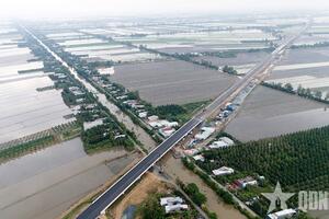 Thông xe kỹ thuật cao tốc Châu Đốc - Cần Thơ - Sóc Trăng đoạn qua An Giang