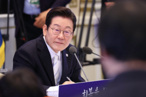 Hàn Quốc thúc đẩy xử phạt nặng việc thông tin sai sự thật