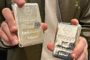 Giá bạc hôm nay 20/12/2025: Chững lại sau chuỗi tăng mạnh