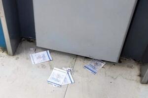 Chấm dứt thói quen vứt hóa đơn bừa bãi tại các cây ATM