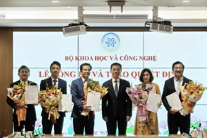 Tin nhân sự: Bộ Khoa học và Công nghệ bổ nhiệm nhiều cán bộ