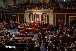 Mỹ: Đồng thuận lưỡng đảng hiếm hoi, gần 80 tỷ USD ngân sách được thông qua