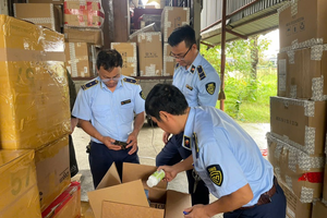 Tăng cường đấu tranh chống buôn lậu, gian lận thương mại và hàng giả