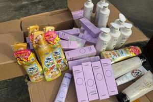 Triệu tập 3 đối tượng điều tra đường dây mua, bán 25 tấn mỹ phẩm giả