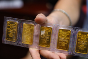 Giá vàng hôm nay (15-1): Tăng chóng mặt