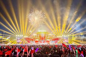 'Tự hào theo Đảng quang vinh - Quảng Ninh vươn mình cất cánh'