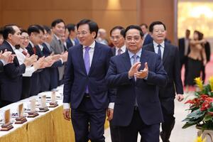 Thủ tướng Phạm Minh Chính: Văn phòng Chính phủ coi trọng thời gian, quyết đoán đúng lúc, hành động hiệu quả