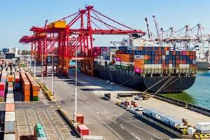 Mỹ có thể nâng thuế nhập khẩu toàn cầu lên 15%