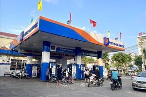 Bộ Công Thương khuyến khích làm việc từ xa khi có thể để tiết kiệm xăng dầu