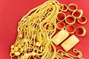 Giá vàng hôm nay (12-3): Vàng miếng, vàng nhẫn nối dài đà tăng