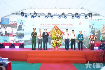 Hòa lưới điện tổ máy số 1 - Dự án Nhà máy Thủy điện Hòa Bình mở rộng