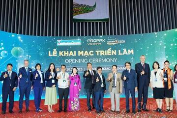 Doanh nghiệp chế biến, bao bì chuyển đổi để giữ đơn hàng