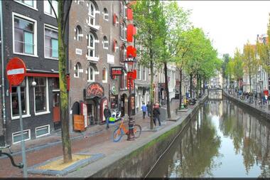 Cửa hàng truyền thống ở Amsterdam - nạn nhân của giá thuê nhà tăng
