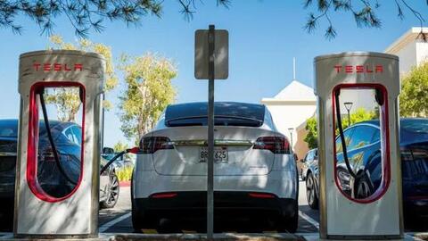 Tesla bỗng lùi về công nghệ sắp lỗi thời, báo hiệu sự thay đổi trong toàn ngành xe điện?
