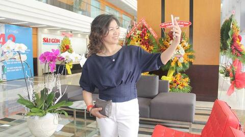 Công an TP.HCM mời nhà báo Hàn Ni lên làm việc sau khi Nguyễn Phương Hằng bị bắt
