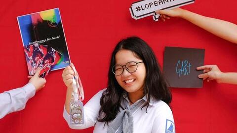 Nữ sinh trường Ams có cái tên kêu như chuông nhận học bổng 7,8 tỷ tại Mỹ: Viết bài luận về MẸ khiến ai cũng nghẹn ngào
