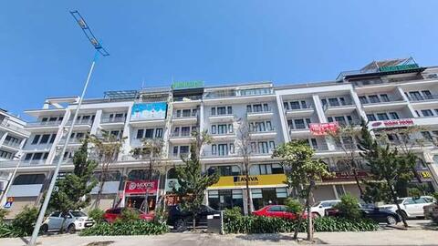 Quảng Ninh: Bất động sản tại “phố nhà giàu” có giá lên tới hàng trăm tỷ đồng