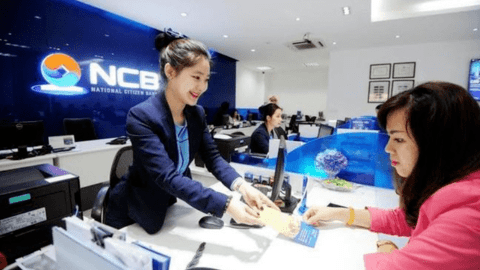 Tăng trưởng tín dụng cao gấp rưỡi cùng kỳ, gấp hơn 2 lần huy động vốn của ngân hàng