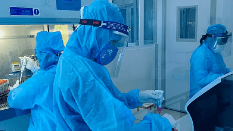 Biến thể phụ BA.4, BA.5 lây lan nhanh, ca Covid-19 tăng: Bộ Y tế yêu cầu tăng cường phòng chống dịch