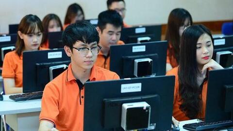 Chính sách tiền lương, công chức, viên chức có hiệu lực từ tháng 8-2022