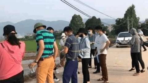 Môi giới bất động sản “vỡ mộng”, bỏ nghề khi thị trường trầm lắng