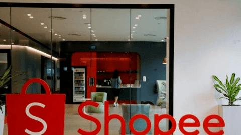Vì sao 'gã khổng lồ' Shopee ngập ngụa trong thua lỗ?