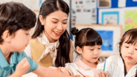 Top 3 ngành nghề ra trường có thu nhập ổn định và bền vững