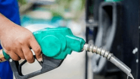 Ẩn số 500 thương nhân phân phối xăng dầu