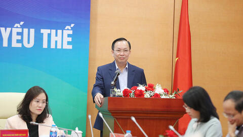 Phó Thống đốc Đào Minh Tú: Các công ty tài chính do Ngân hàng Nhà nước cấp phép đã khẳng định được vai trò, hiệu quả, góp phần hạn chế tình trạng "tín dụng đen"