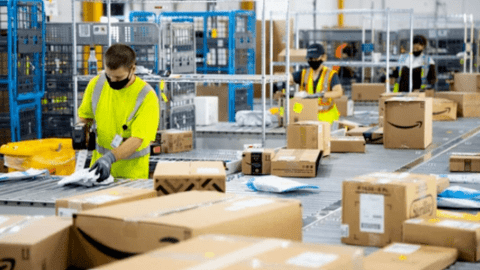 Nhân viên Amazon hỗn loạn, suy sụp, phẫn nộ vì biết tin sa thải hàng loạt qua báo chí chứ không phải nguồn tin nội bộ