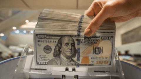 USD chững lại, Bitcoin mất mốc 17.000 USD, thị trường "nín thở" chờ đợi quyết định lãi suất của Fed