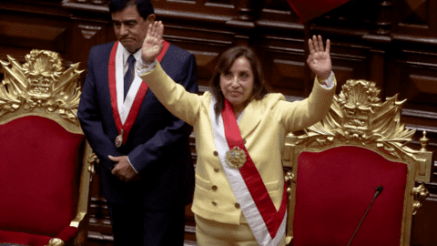 Peru có nữ Tổng thống đầu tiên trong tình huống “đặc biệt”