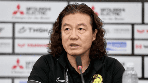 HLV Kim Pan-gon: Thật khó nói trọng tài thổi penalty cho Việt Nam đúng hay sai