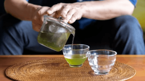 Món đồ uống quen thuộc chống lão hóa nhưng dùng theo 2 cách này thì cực độc