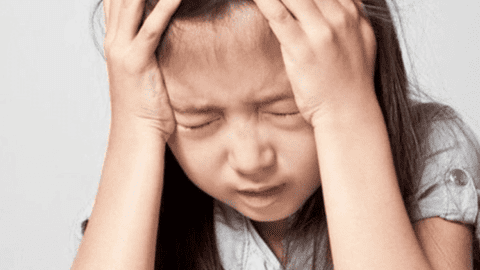3 kiểu cha mẹ đang nuôi dạy nên 1 đứa trẻ có lòng tự trọng thấp: Hãy cẩn thận, đừng để con lớn lên thua thiệt bạn bè