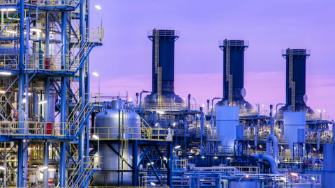 Dầu tăng gần 2% sau 2 phiên giảm đầu năm