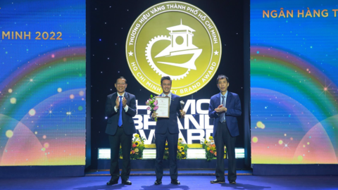 Sacombank nhận 2 giải thưởng về thương hiệu