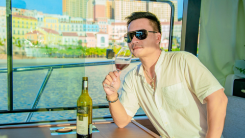 Chủ tịch Vietyacht tự làm YouTuber, bán du thuyền online: Nhà giàu Việt thắt chặt chi tiêu, chiếc du thuyền đắt nhất bán được chỉ... 50 tỷ đồng