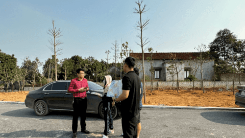 Môi giới bất động sản "vỡ òa" khi có giao dịch đầu tiên trong năm