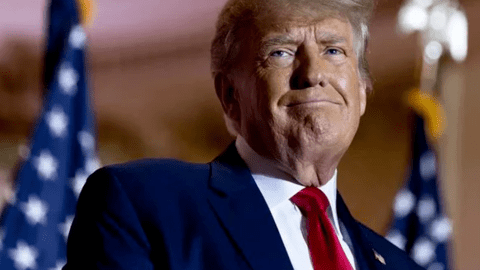 NÓNG: Ông Donald Trump chính thức bị truy tố hình sự ở New York