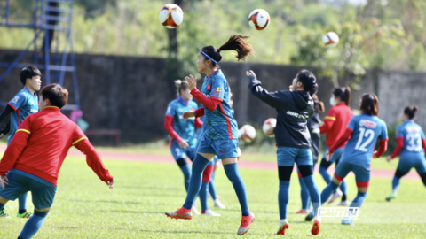 Đội nắng 36 độ tập luyện, Huỳnh Như muốn thành Vua phá lưới SEA Games